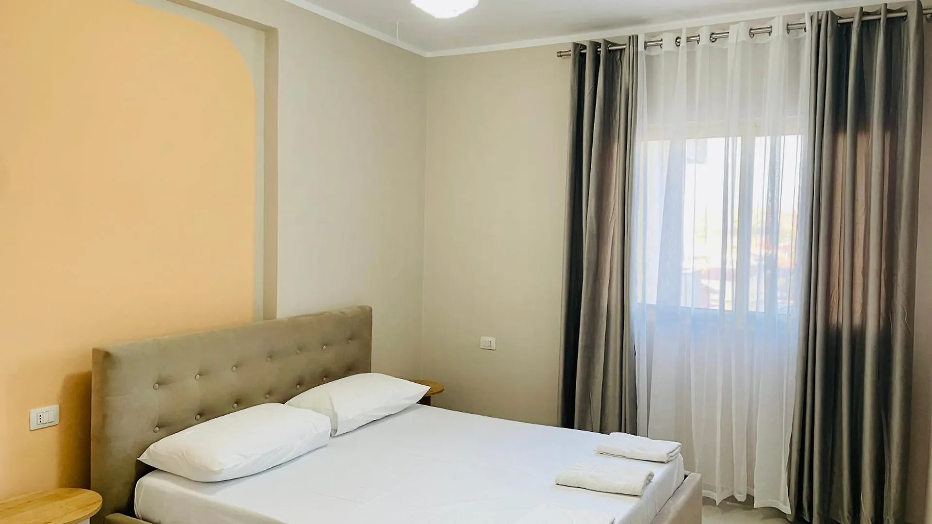 Eurovelo - Entire Apartment - City Center Divjaka 0*,  Albanien